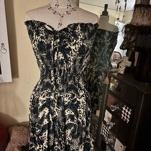 Elegant Strapless Black and White Dress